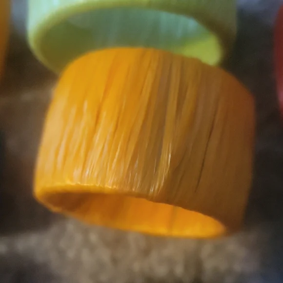 Colorful Rattan Napkin Rings Set - Picture 5 of 5